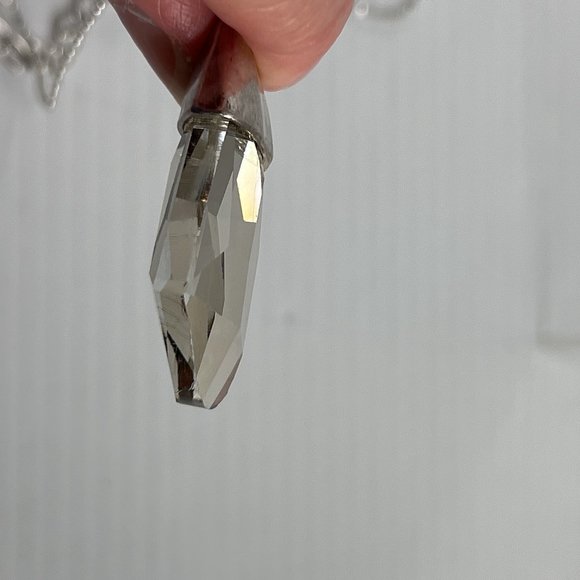 Chicos Necklace Long Strand Faceted Crystal Pendant Silver Tone 20" Adjustable - Picture 8 of 9